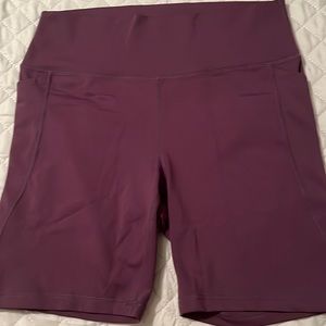 Beautiful like new eggplant 7” Senita shorts